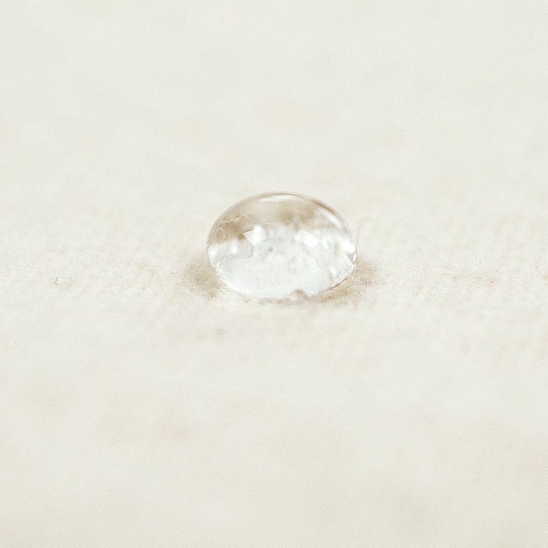 The Little Green Sheep Organic Cot Bed Mattress Protector 70x140  - Hola BB