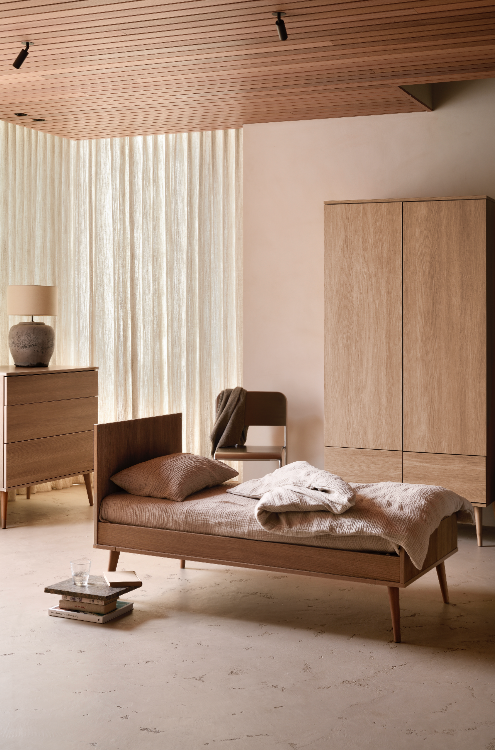 Flow Garderobeskab - Honey Ash