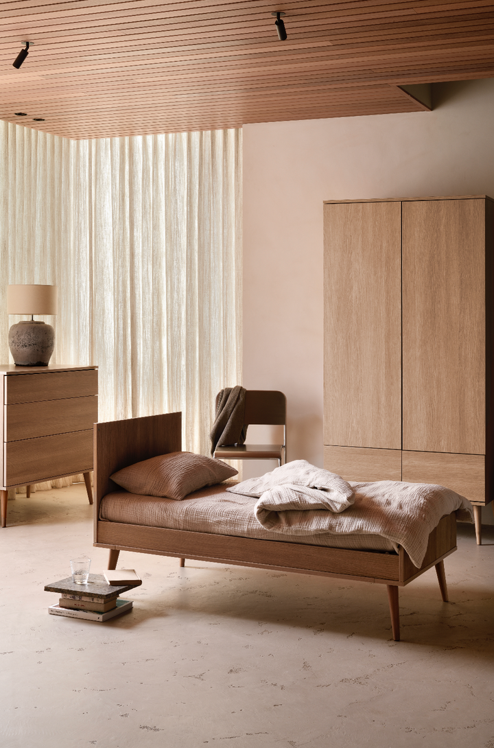 Flow Garderobeskab - Honey Ash