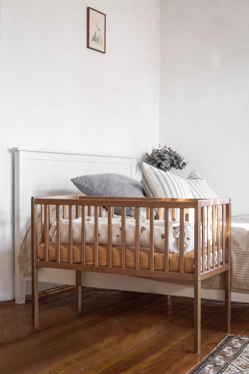 Woodies Keep them close vintage bundle 0-6 months Bedside crib / Latex crib mattress / Organic mattress protector - Hola BB