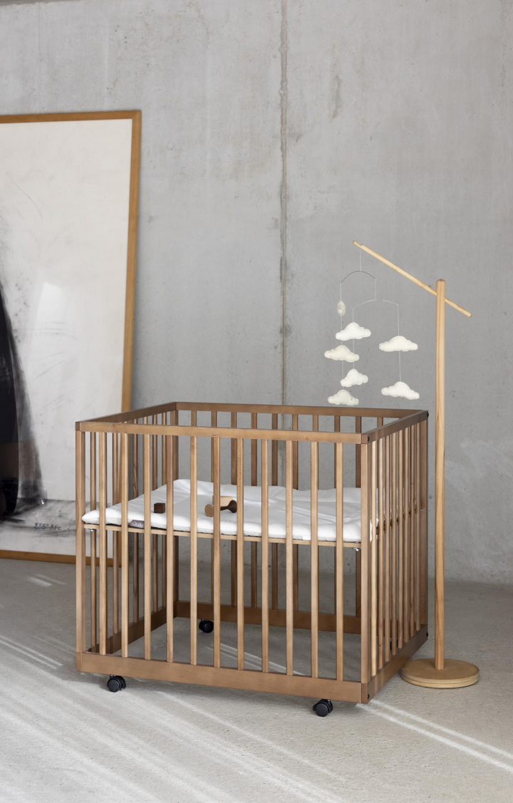 Holzständer für Mobile