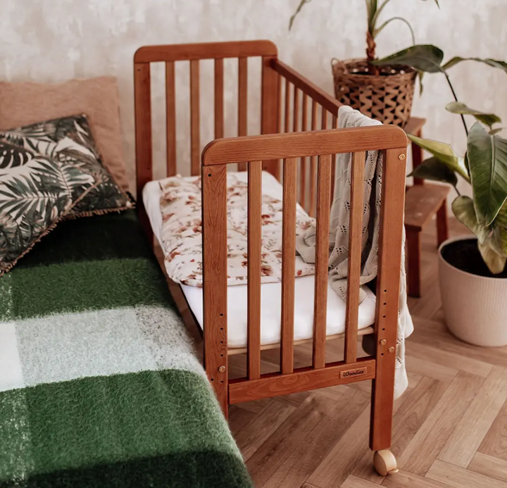 Keep them close vintage bundle 0-6 months