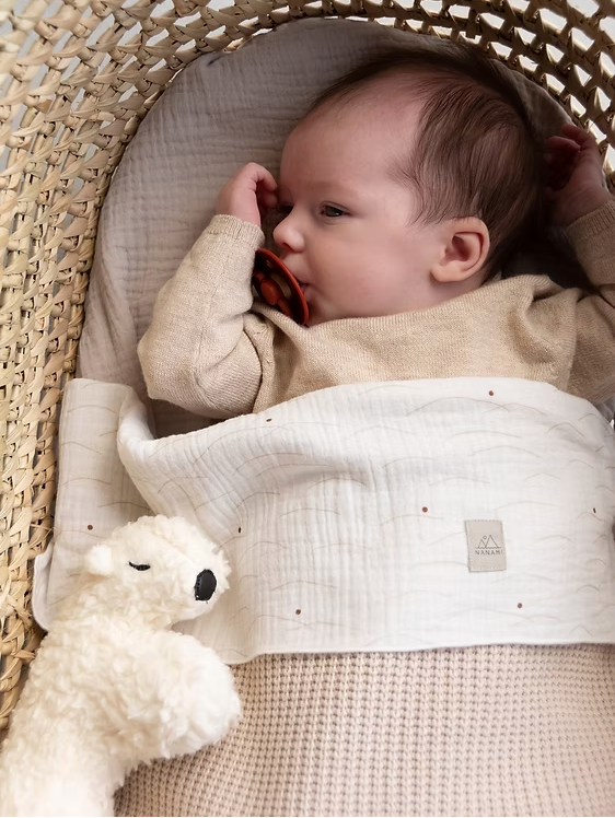 Strikket bomulds babytæppe